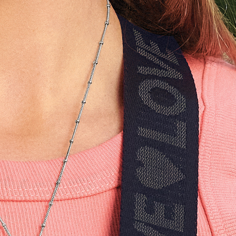 photo of the strap with the word love woven in