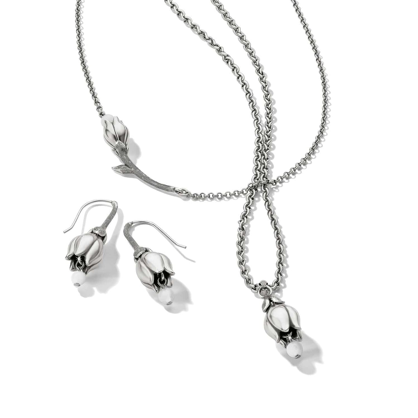 La Tulipe Petal Short Necklace