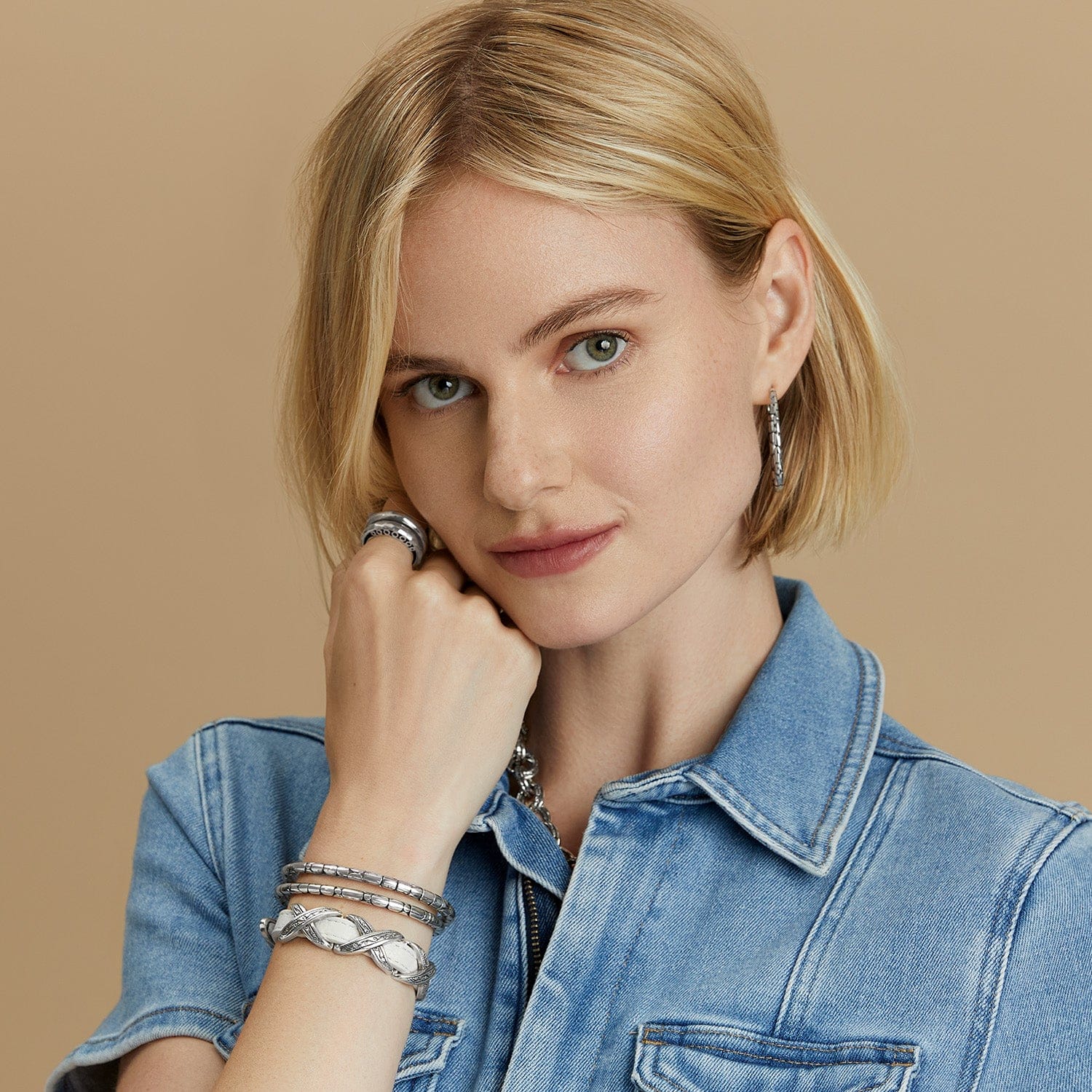 Pebble Slim Hinged Bangle - Brighton