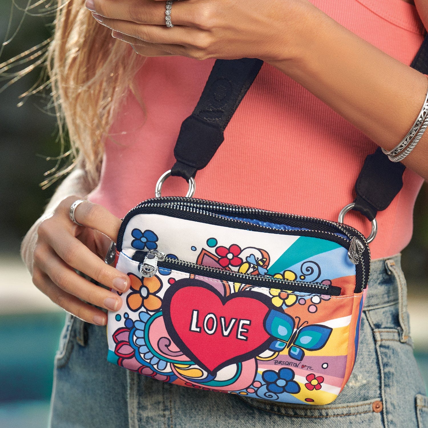 Power Of Love Crossbody Bag multi 5