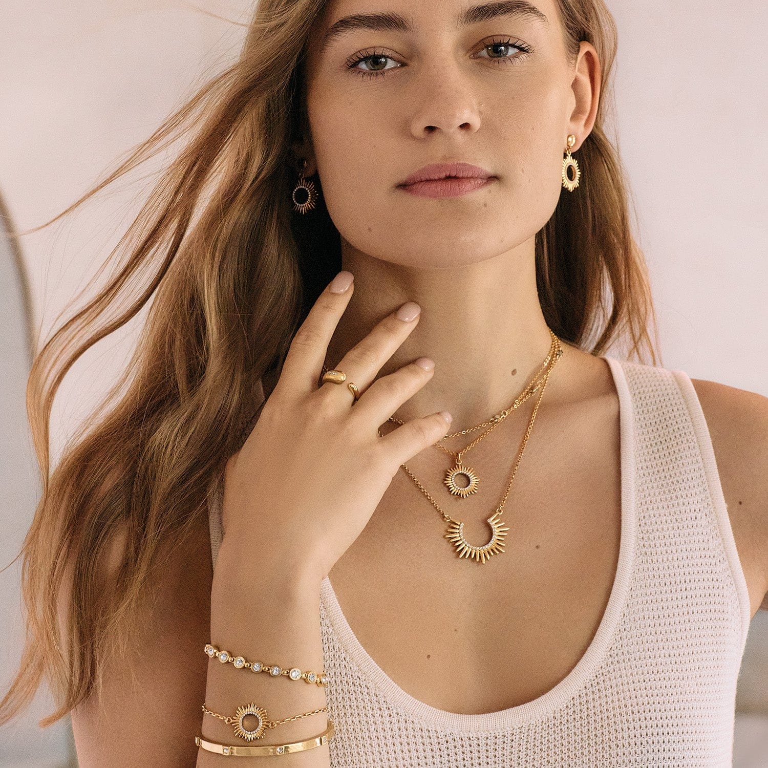 Solara Petite Necklace gold 7
