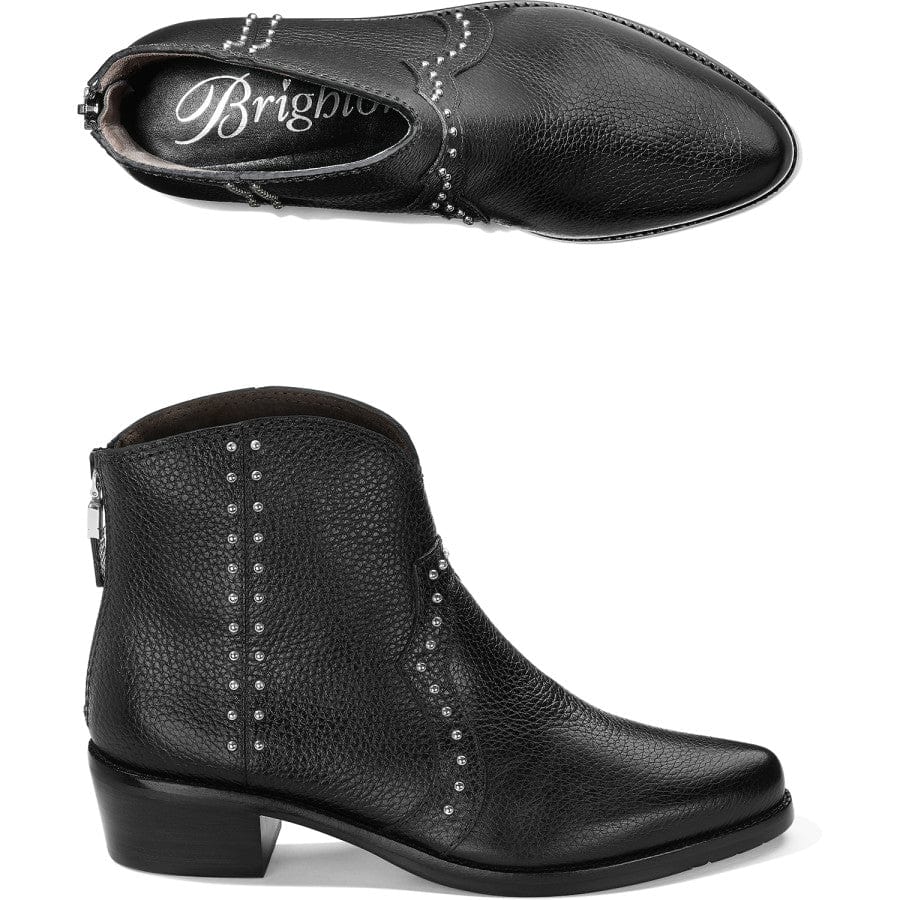 Wonder Boots black 2